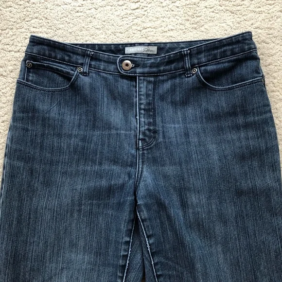 Dark wash ankle jeans with cute zippered back pockets by Chico’s Platinum - Picture 2 of 11
